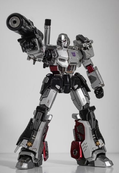 MDLX  变形金刚系列 威震天