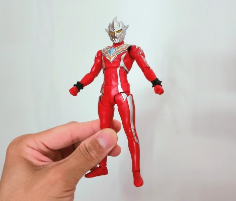 S.H.Figuarts  雷古洛思奥特曼