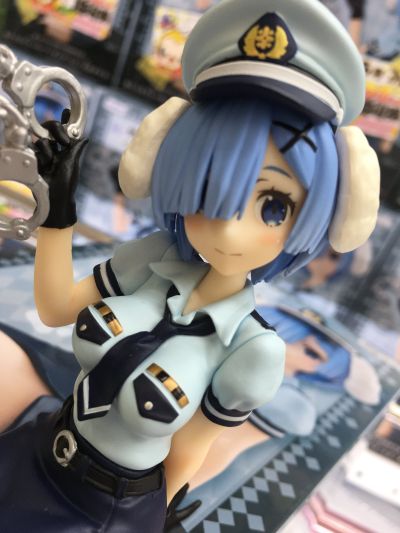 压泡面 Re：从零开始的异世界生活 雷姆 狗狗耳警官