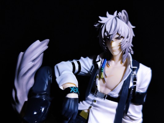 压泡面 明日方舟 银灰 能量联结