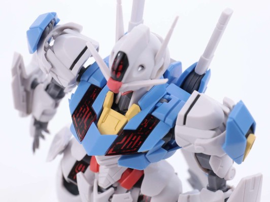 ROBOT魂＜机动战士系列＞  XVX-016 风灵高达 剧中版~帕梅特刻痕发光状态~