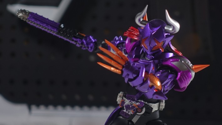 S.H.Figuarts  假面骑士霸牛 僵尸形态