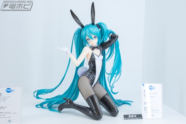 B-style 初音未来 兔女郎 三目YYB版