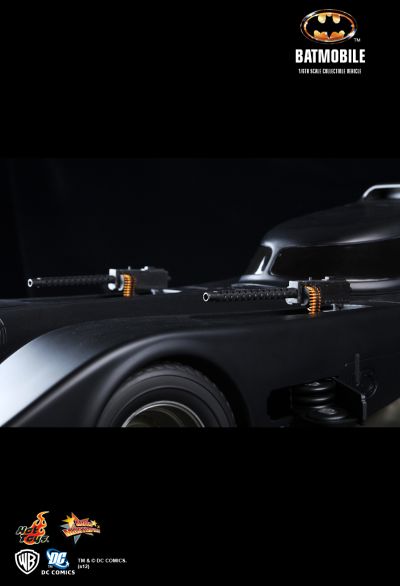 MMS170 蝙蝠侠1989 蝙蝠车 珍藏品