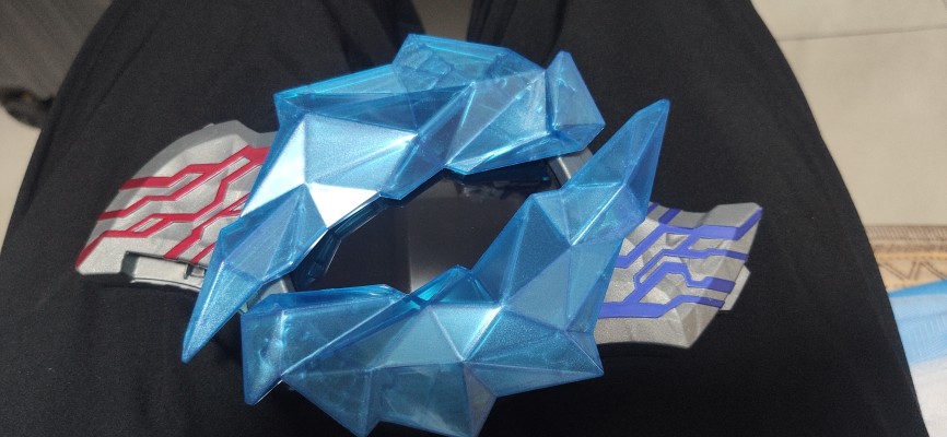 布莱泽奥特曼系列 电光变身 DX布莱泽手镯