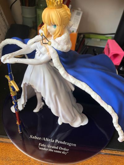 命运-冠位指定 剑士-阿尔托利亚·潘德拉贡 under the same sky