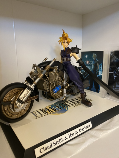 最终幻想VII  克劳德・史特莱夫 Hardy Daytona 