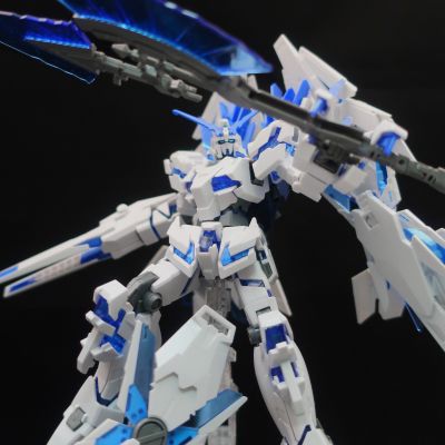 HGUC 1/144 机动战士高达UC RX-0 完美独角兽高达（毁灭模式）