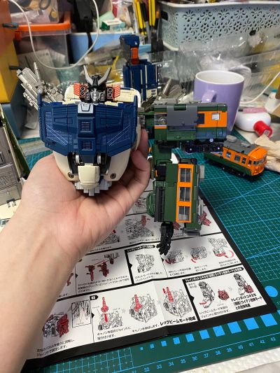 变形金刚大师级 合体系列 MPG-04  列车部队 原野号