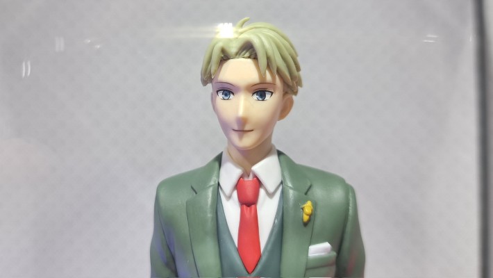 间谍过家家 全家福 劳埃德·福杰