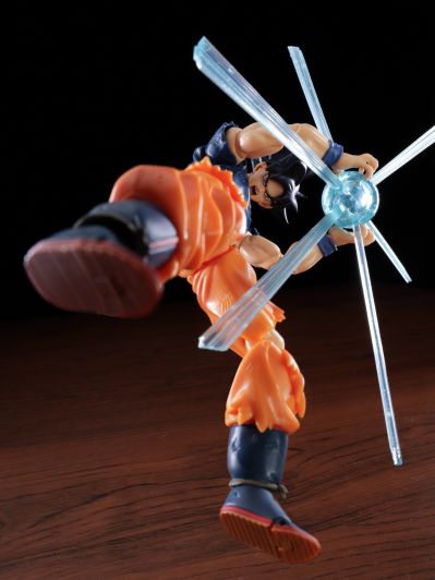 S.H.Figuarts 龙珠超 孙悟空 自在极意功 “兆”