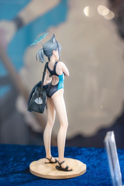 蔚蓝档案 砂狼白子 泳装