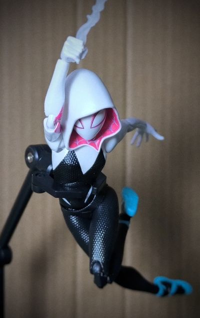 SV-Action 蜘蛛侠：平行宇宙 蜘蛛格温+蜘猪侠