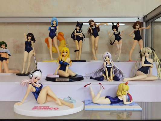 Kantoku Illustration Collection Figure 变态王子与不笑猫 筒隐月子 白泳装Ver.
