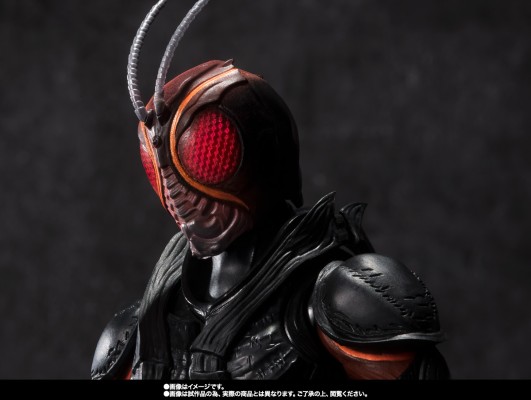 S.H.Figuarts 假面骑士BLACK SUN 假面骑士暗日（首次变身）