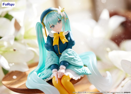 压泡面 初音未来 花仙子 百合花