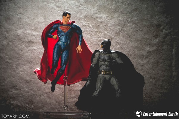 MAFEX No.018 MAFEX SUPERMAN 『蝙蝠侠 vs 超人 正义黎明』