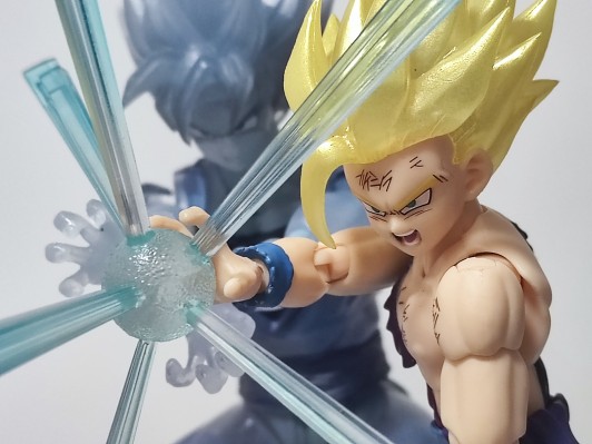 S.H.F 龙珠Z 超级赛亚人 孙 悟饭&孙 悟饭 