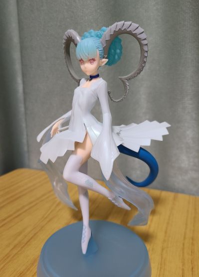 命运-冠位指定 街机版 Luminasta  “他人格 幼体/提亚马特”