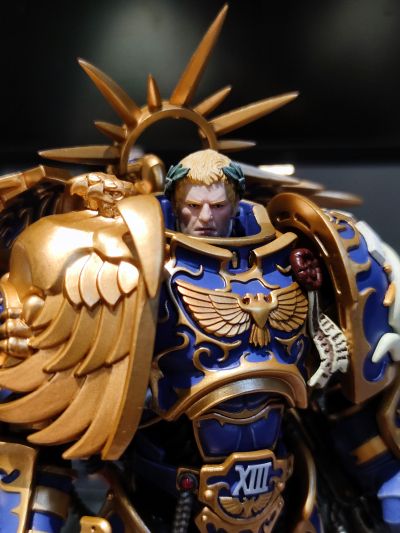 战锤40000 极限战士 基因原体罗保特·基里曼