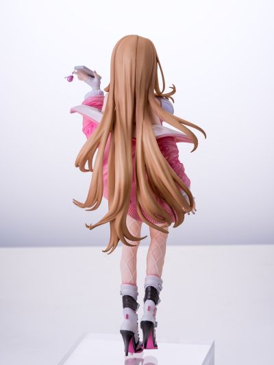 胜利女神：妮姬 毒蛇