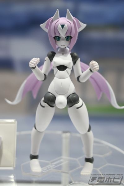 机械新人类 MLL-V2 素体 玛卡翁