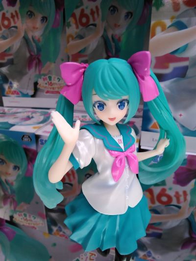 Luminasta  初音未来16周年纪念 原画师：KEI