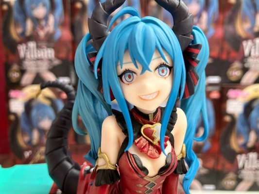 压泡面 初音未来 红色小恶魔