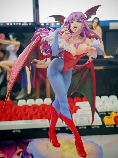 美少女雕像 恶魔战士 莫莉卡・安斯兰特 限定版