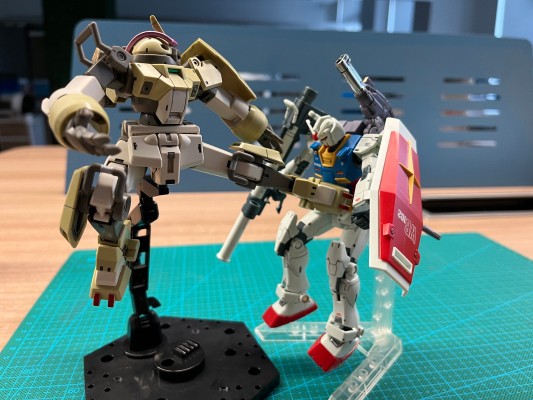 HG 1/144  RX-78-02 高达（机动战士高达 THE ORIGIN版）