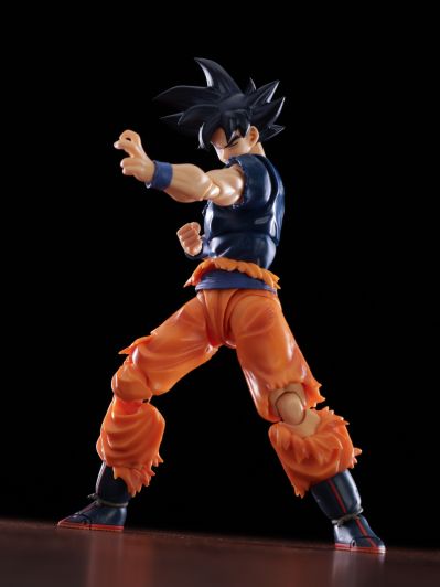 S.H.Figuarts 龙珠超 孙悟空 自在极意功 “兆”