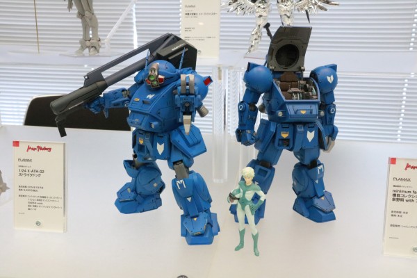 PLAMAX 装甲骑兵 SV-01 X・ATH-02 突击犬