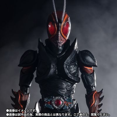 S.H.Figuarts 假面骑士BLACK SUN 假面骑士暗日（首次变身）