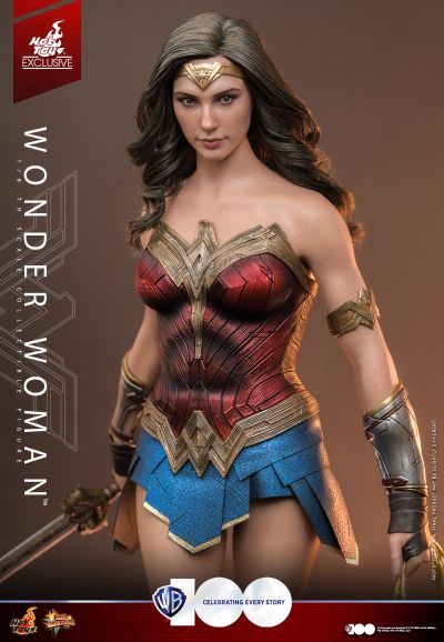 MMS698 华纳100周年 神奇女侠 珍藏人偶（限定版）