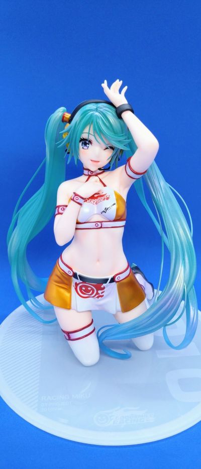 初音未来 GT计划 赛车未来 2010 原画师：矢吹健太朗