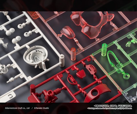 LUNCH BOX 小浣熊电车拼装模型 熊丸 石榴红