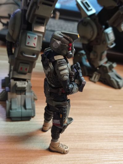 战星辰系列 新宙斯机甲重火力版