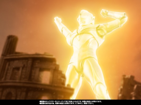 S.H.Figuarts(真骨雕制法) 闪耀迪迦