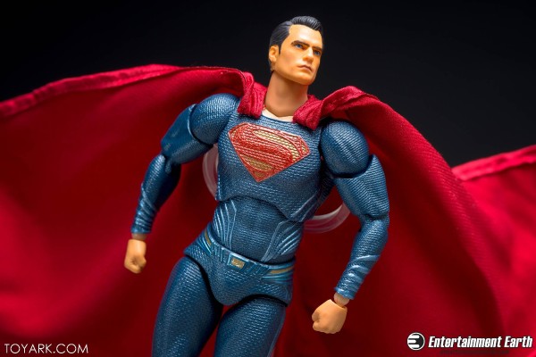 MAFEX No.018 MAFEX SUPERMAN 『蝙蝠侠 vs 超人 正义黎明』