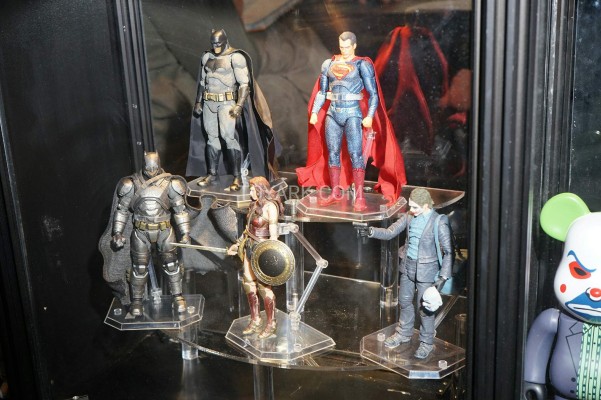 MAFEX No.018 MAFEX SUPERMAN 『蝙蝠侠 vs 超人 正义黎明』