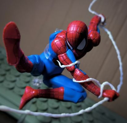 MAFEX 编号185 蜘蛛侠（经典战衣）