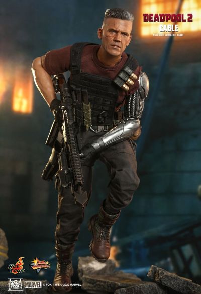 MMS583 死侍2：我爱我家 电索 珍藏人偶