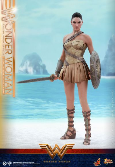 MMS424 神奇女侠 神奇女侠（训练装甲版） 珍藏人偶