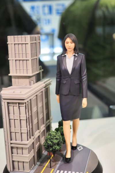 新·奥特曼 祸特对专属班 分析员 浅见弘子