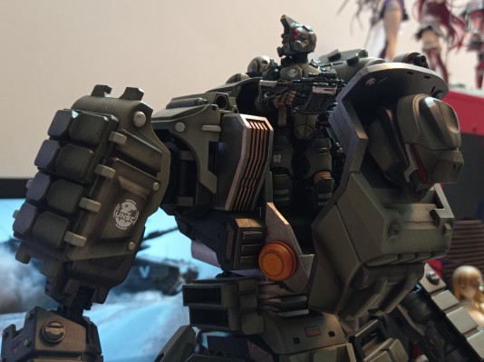 战星辰系列 新宙斯机甲重火力版