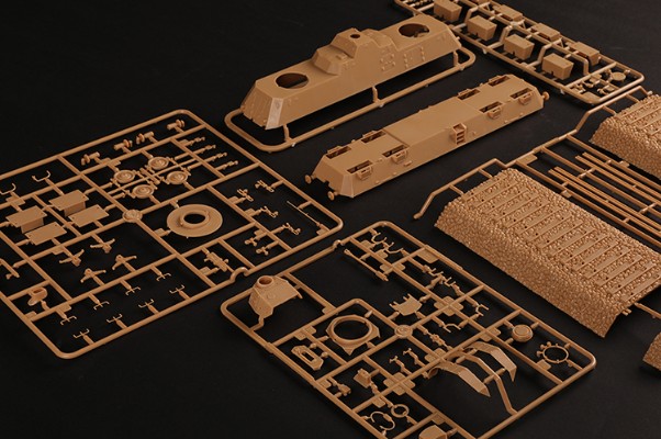 编号:82953 1/72 装甲车辆系列 德BP-51型铁道列车