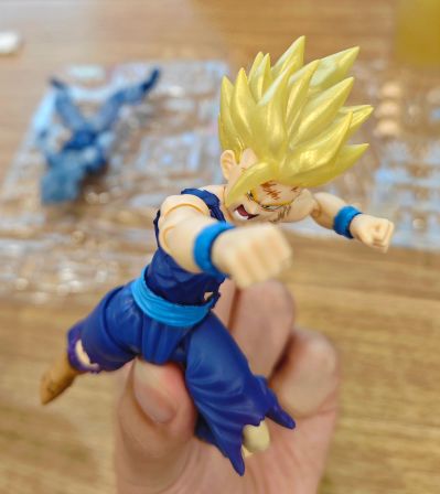 S.H.Figuarts 龙珠Z 超级赛亚人孙悟空+超级赛亚人2孙悟饭 -展会限定版-