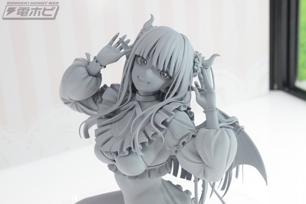 更衣人偶坠入爱河 喜多川海梦 利兹