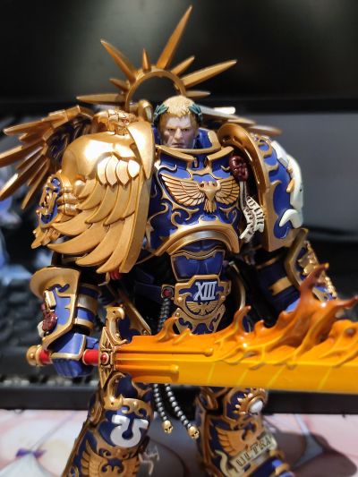 战锤40000 极限战士 基因原体罗保特·基里曼