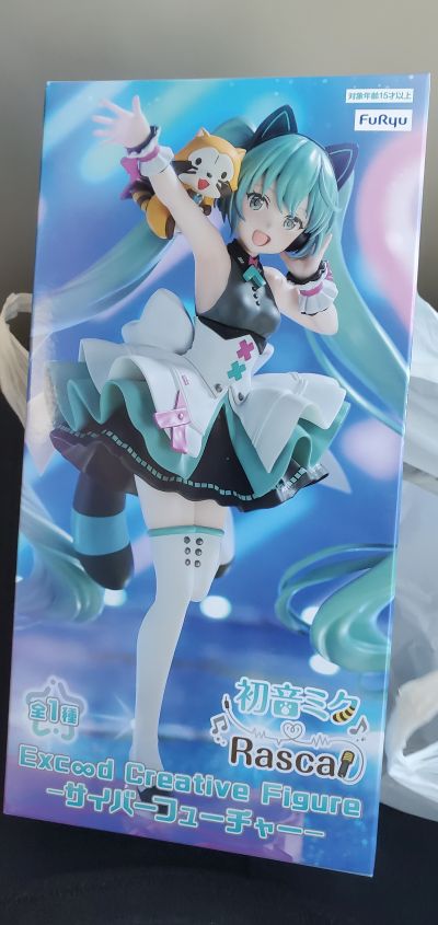 魅力无限 初音未来联名浣熊方块  -网络新纪元-